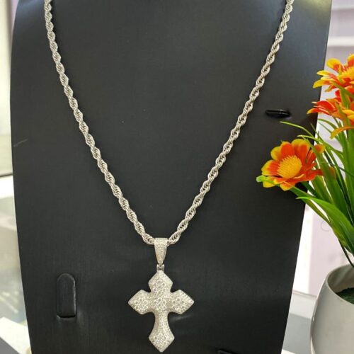 VVS Moissanite Diamond Cross Pendant 💎