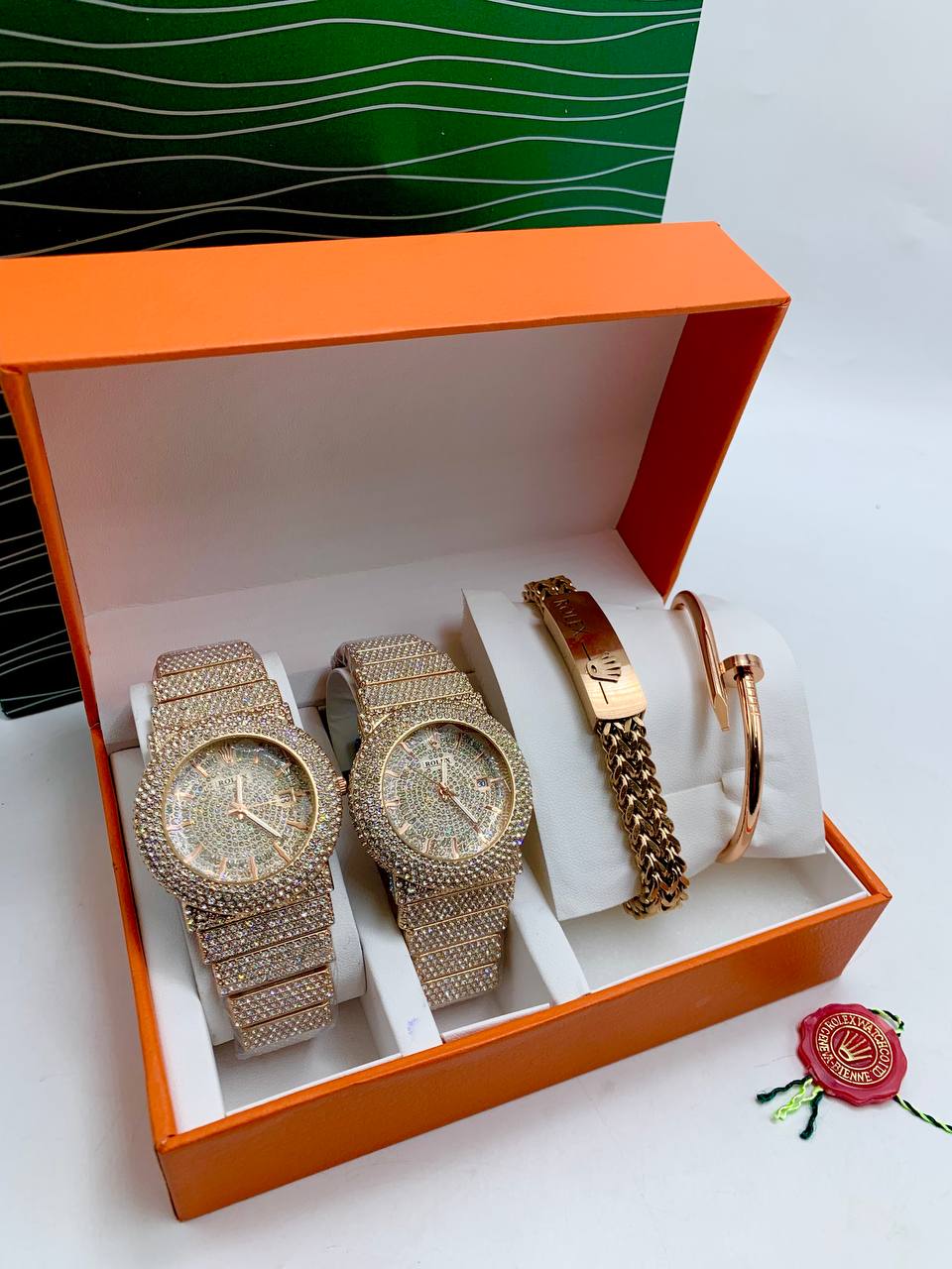 The Golden Power Couple: Full-Pave Rolex Couple Watch Set - Image 2